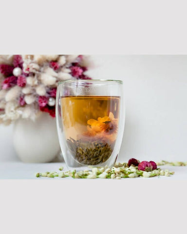 Azure & Florets gift box Teas Petale Tea 