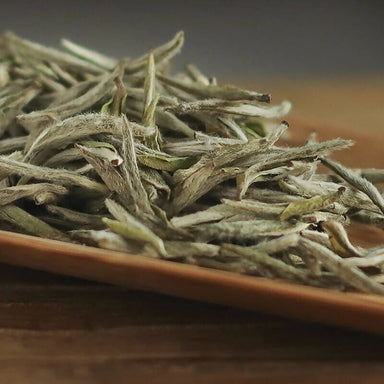 Fuding White Tea | Chinese White Tea |White Silver Needles | 白毫银针 Bai Hao Yin Zhen| 福鼎高山白茶 | 春茶头采 Spring Harvest | 日嗮传统 Teas Tea Heritage 