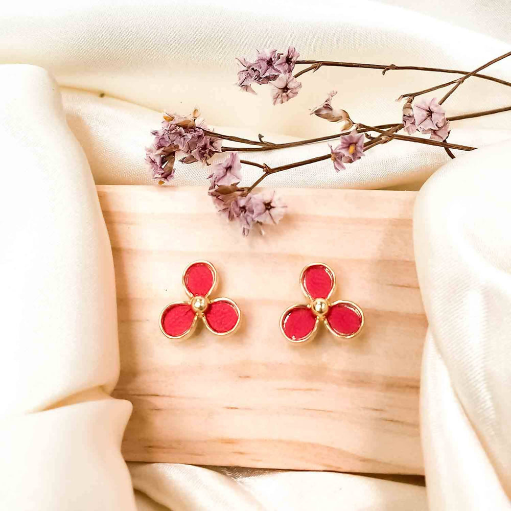 Trillium- Delicate Spring Flowers Stud Earrings Earring Studs Forest Jewelry Cherry Red 