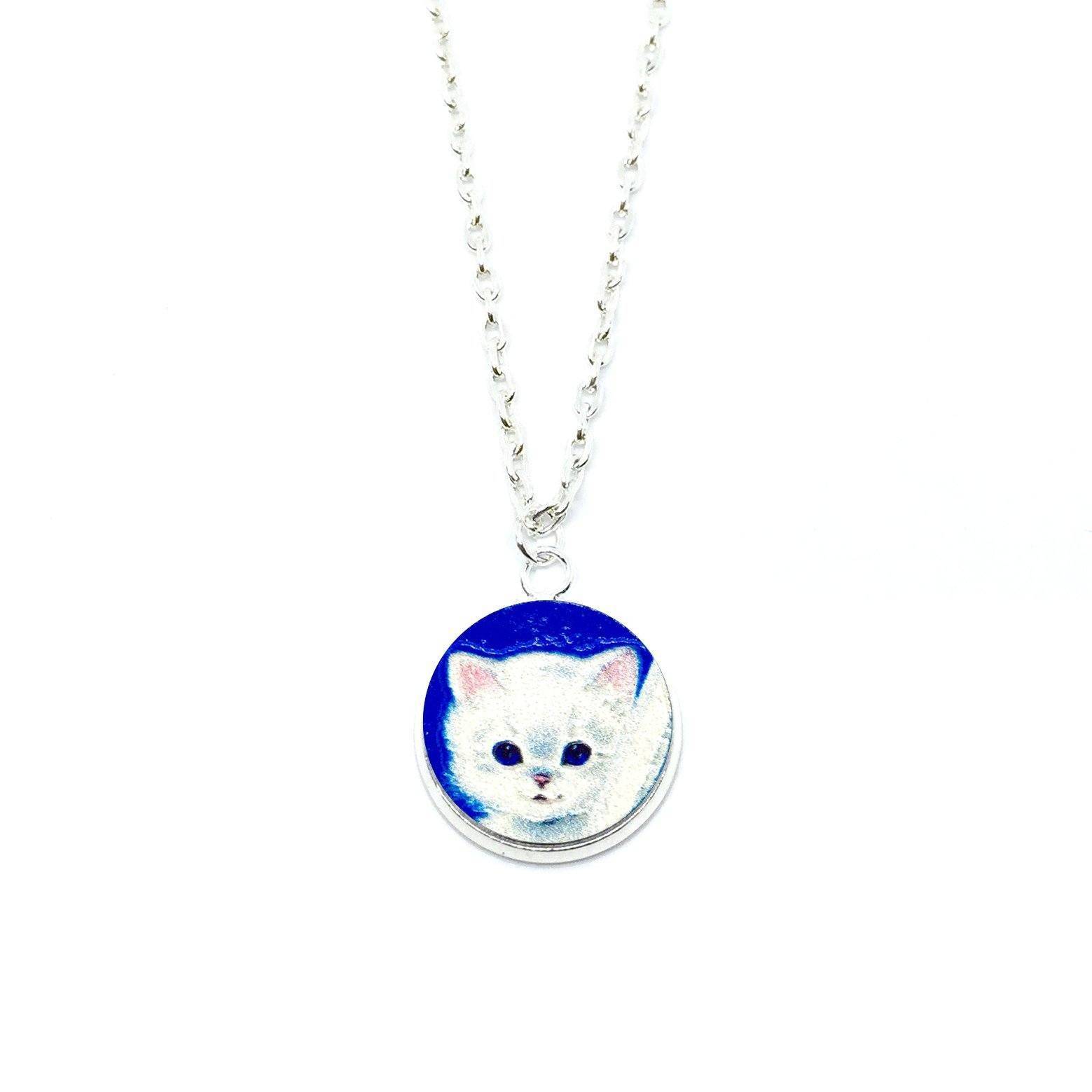 Adorable Snow Cat Wood Pendant Necklace - Necklaces - Paperdaise Accessories - Naiise